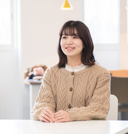 観光学部 観光ビジネス学科 4年