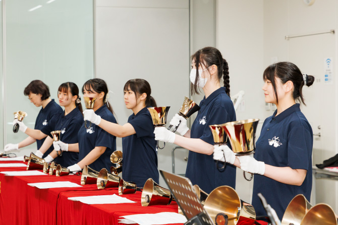 札幌国際大学ハンドベルクワイア写真4