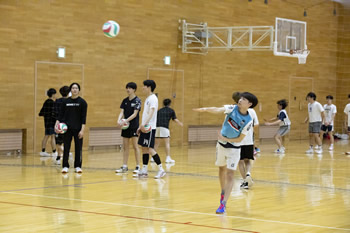 札幌国際大学男子バレーボール部写真6