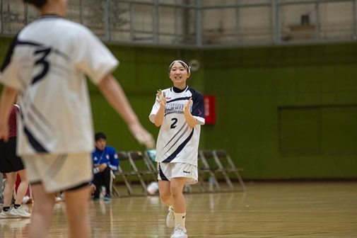 札幌国際大学女子ハンドボール部写真1