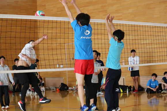 男子バレーボール