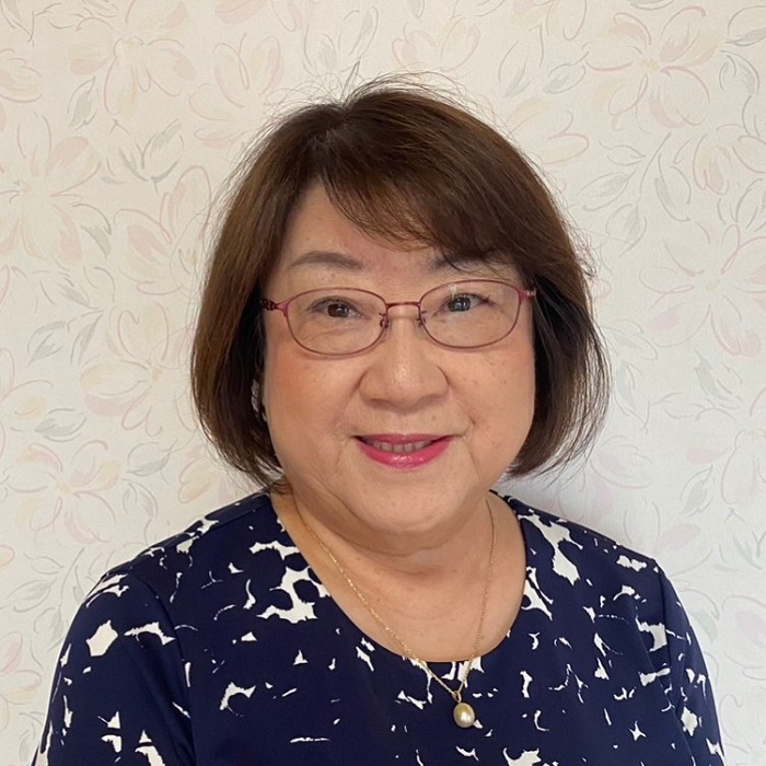会長 柳本 朋子