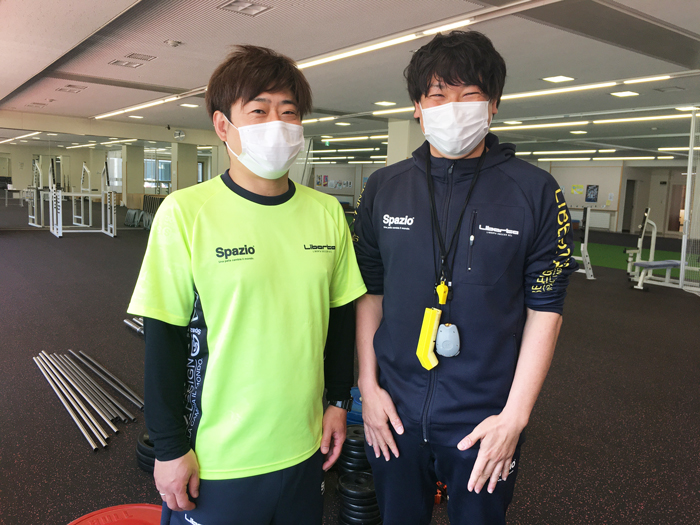 「スポーツ・健康ビジネス特講」で卒業生が講演【スポーツビジネス学科】
