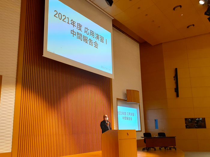 応用演習Ⅰ・中間報告会【スポーツビジネス学科】のサムネイル画像