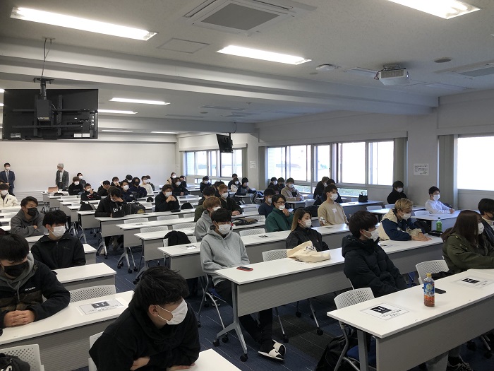 【スポーツ人間学部】キャリア科目・スペシャル講話