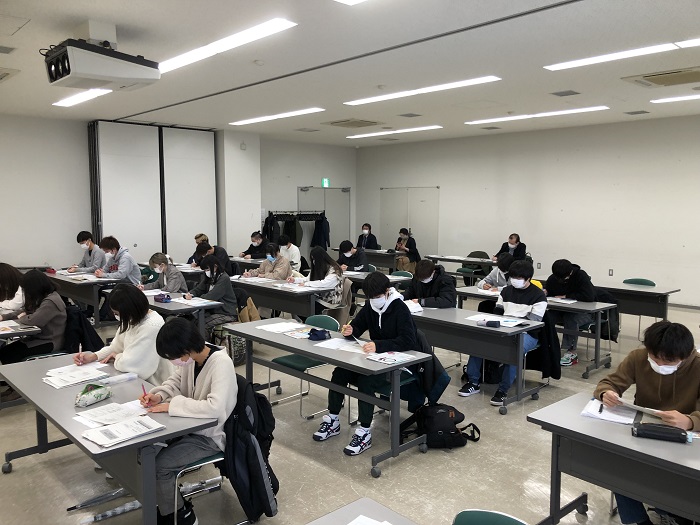 【スポーツビジネス学科】清田区役所 職場見学