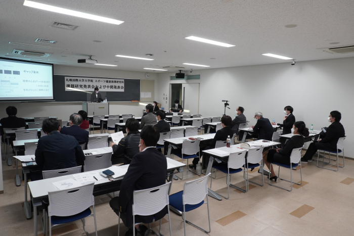 令和3年度・課題研究発表会および中間発表会