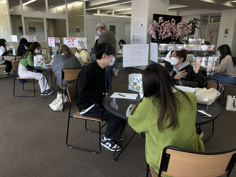 交換留学生の歓迎会を開催しました！