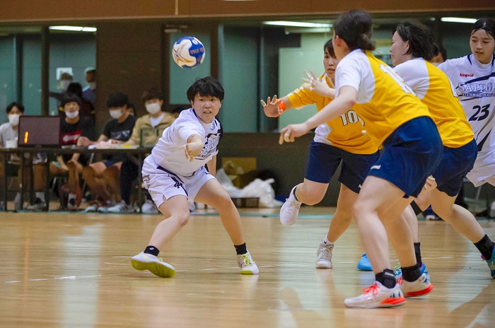 【女子ハンドボール部】1部リーグ全勝優勝！