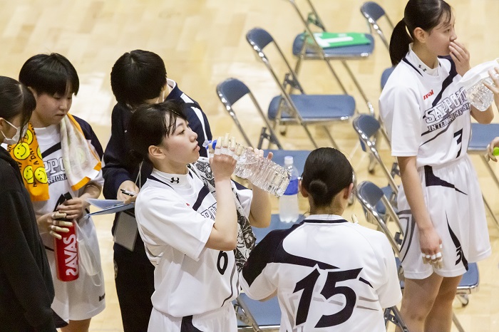【女子ハンドボール部】1部リーグ全勝優勝！