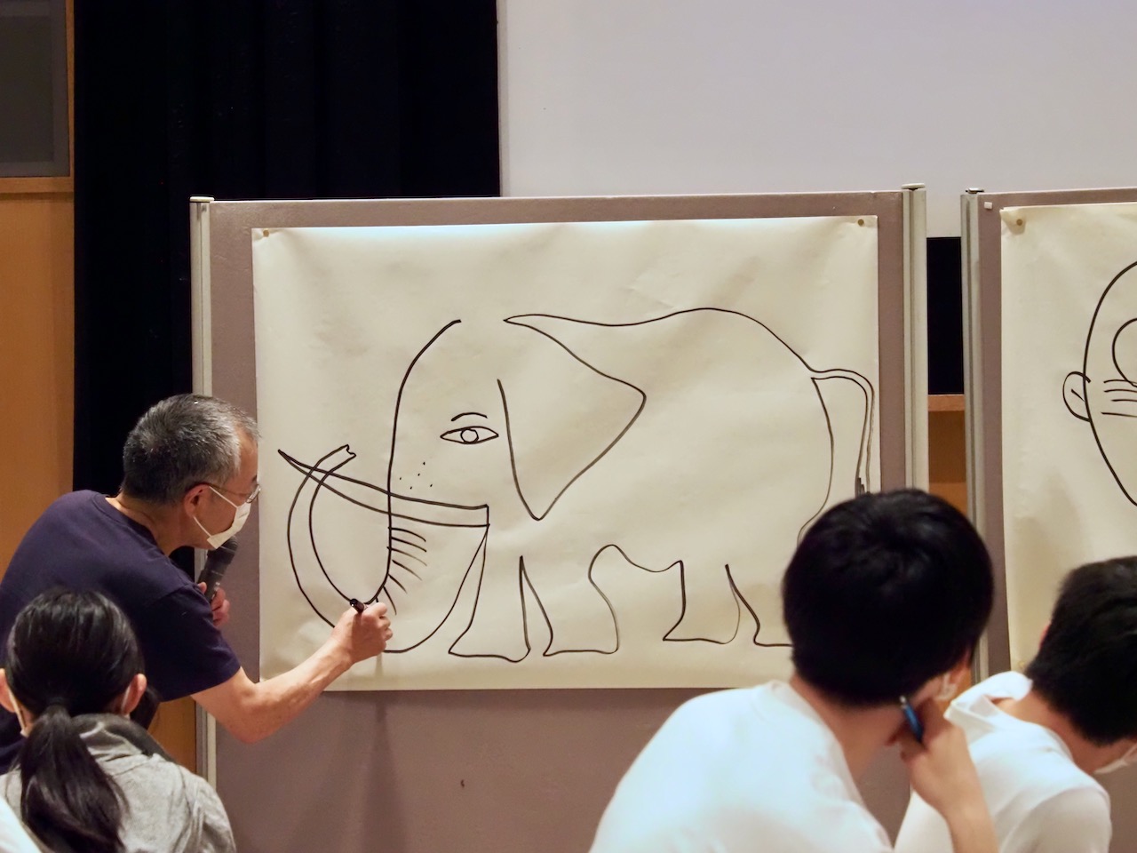 あべ弘士氏　特別講義【子ども心理専攻】のサムネイル画像