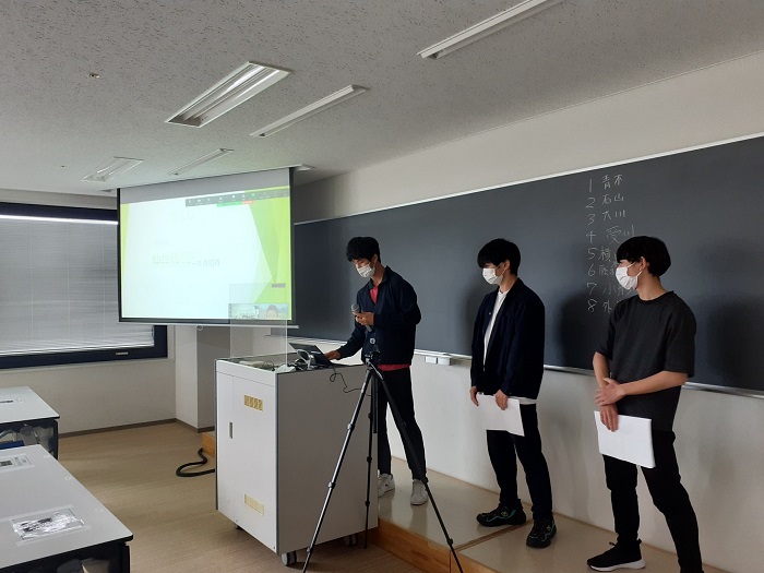 【スポーツビジネス学科】スポーツFWⅠ課題発表
