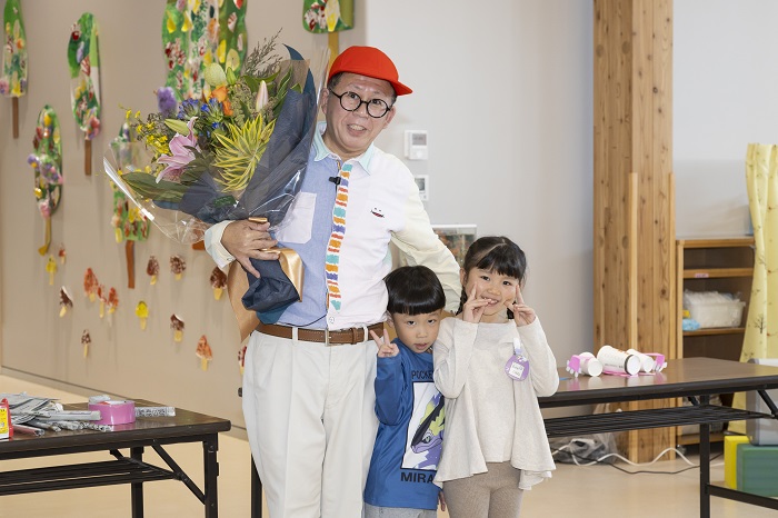 つるの剛士さんトークショー＆わくわくさん工作教室開催