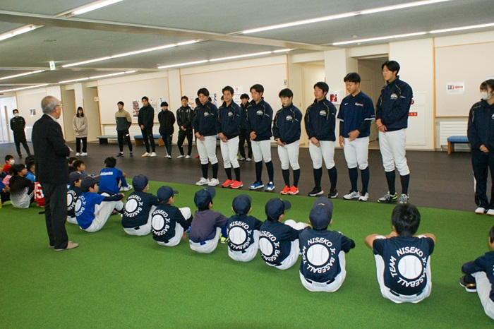 ニセコ町の子どもたちがSIUスポーツクラブに参加