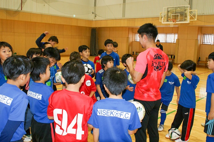 ニセコ町の子どもたちがSIUスポーツクラブに参加