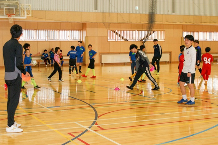 ニセコ町の子どもたちがSIUスポーツクラブに参加
