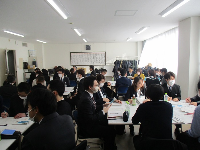 【臨床心理専攻】矯正職員研修で学生の視点から意見発表