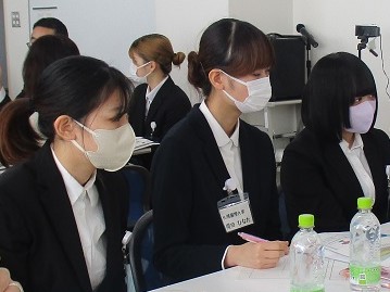 【臨床心理専攻】矯正職員研修で学生の視点から意見発表