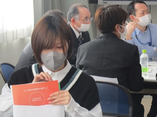 【臨床心理専攻】矯正職員研修で学生の視点から意見発表