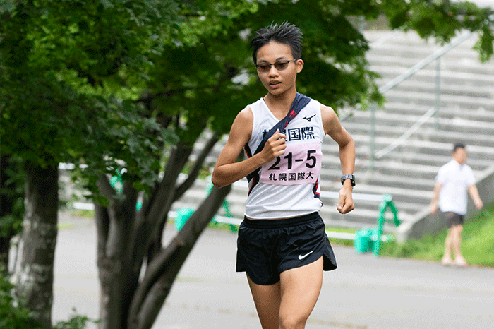 5区(9.3km)　張育禎　33分53秒