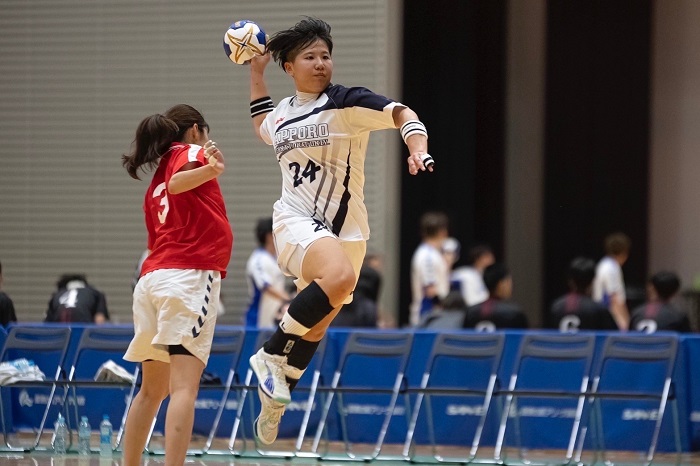 女子1部リーグにおいて5チームが競う総当たり戦で全勝