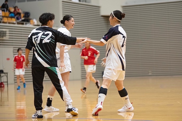 女子1部リーグにおいて5チームが競う総当たり戦で全勝