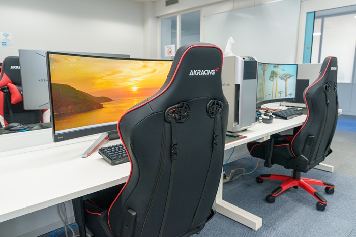 札幌国際大学　eスポーツ　ハイスペックPC