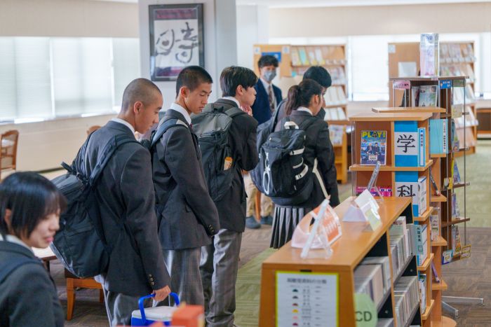 札幌国際大学　静内高校大学見学　キャンパスツアー　オープンキャンパス