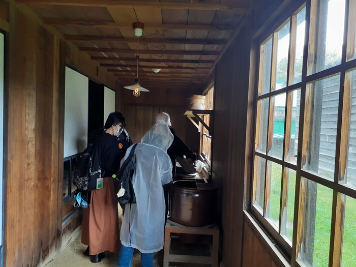 旧本庄鉄工所（石狩）内部調査中