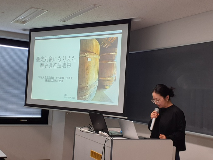 発表中「観光対象になりえた歴史遺産建造物」２