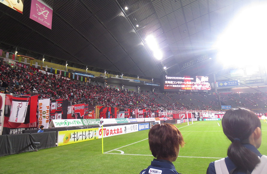 フィールドワーク（札幌ドーム内施設見学）写真2