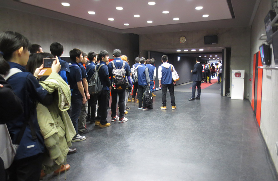フィールドワーク（札幌ドーム内施設見学）写真3